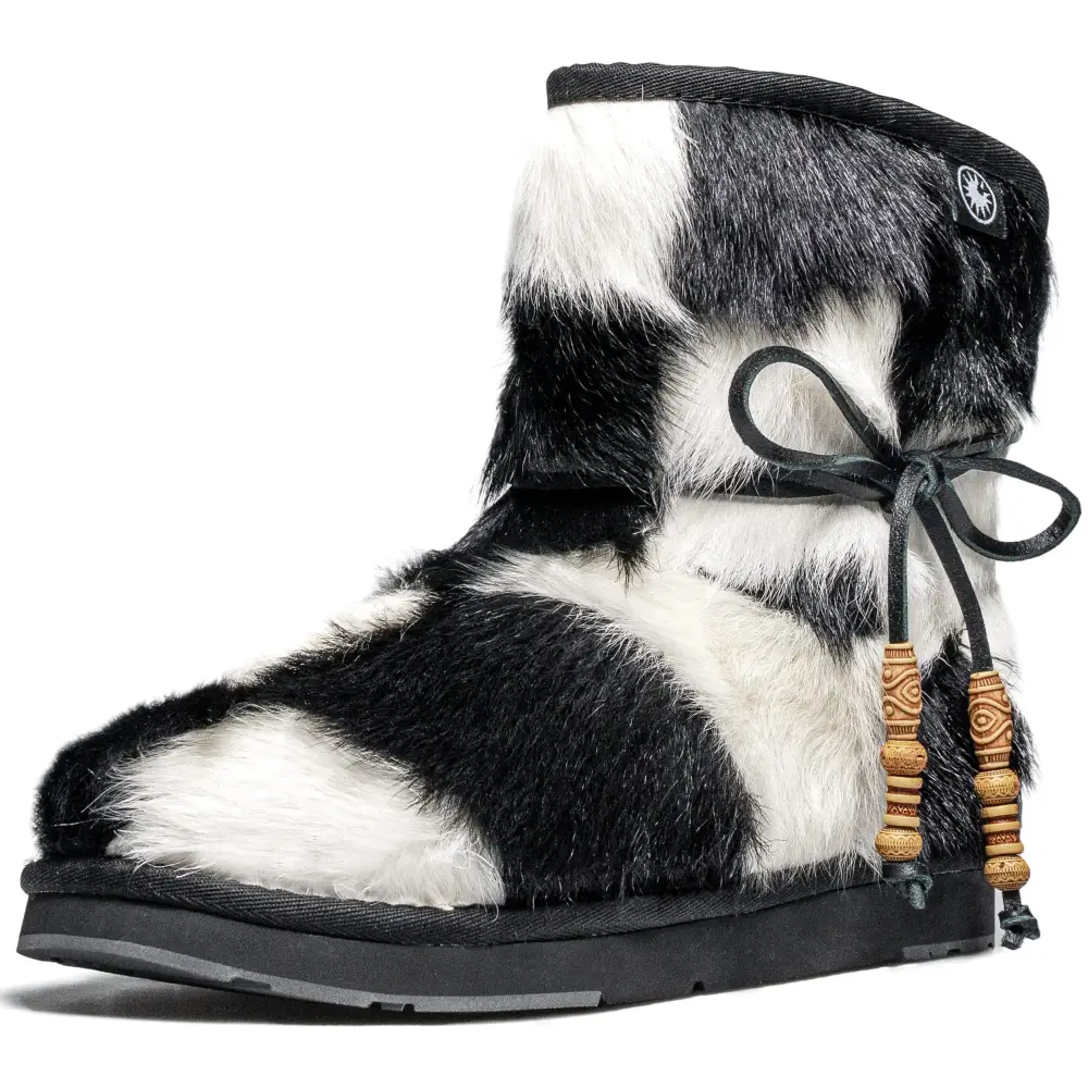 AU&MU Womens Casual and Versatile Warm Simple Snow Boots - 7 / Black