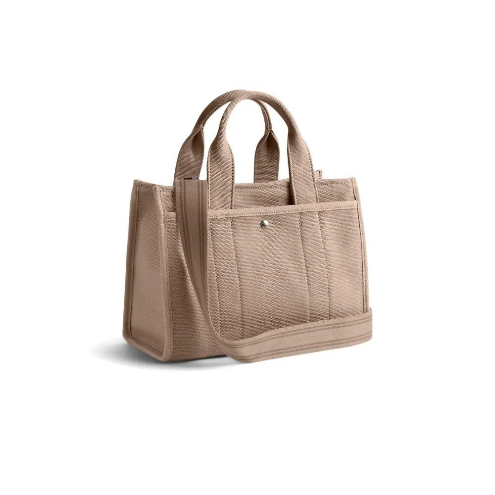 Coach womens Cargo Tote 26